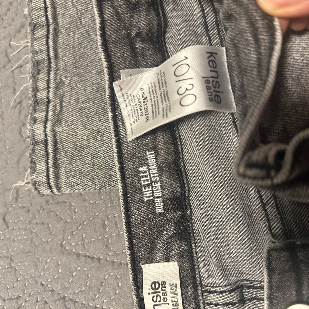 Kensie Gray Denim High Rise Jeans